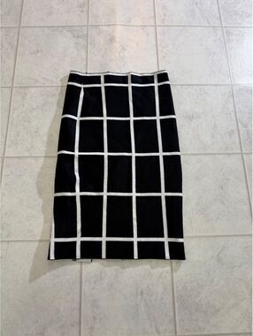 Corgi Black and White Windowpane Pattern Pencil Skirt